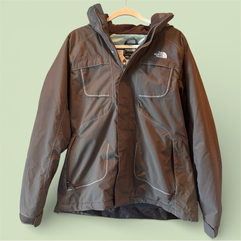 The North Face Women’s XL Performance Jacket